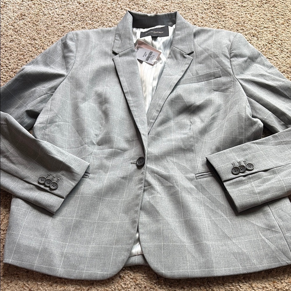 NWT Banana Republic Factort grey blazer size 12P